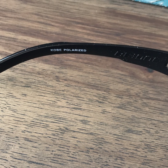 Be One Polarized Sunglasses - Picture 7 of 8